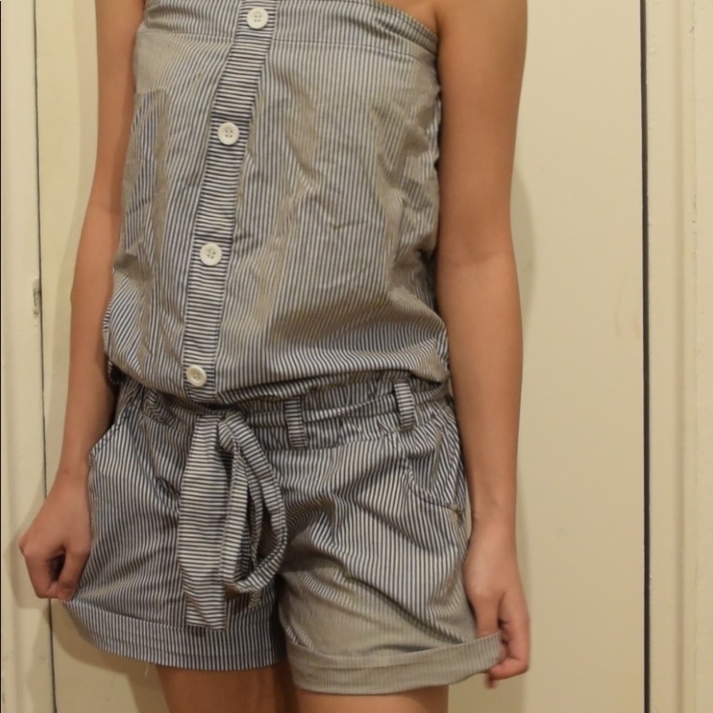 Strapless Gray Striped Romper